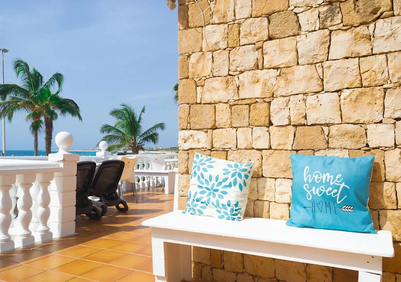 Vista Mar - Seafront Holiday Apartments Santa Maria