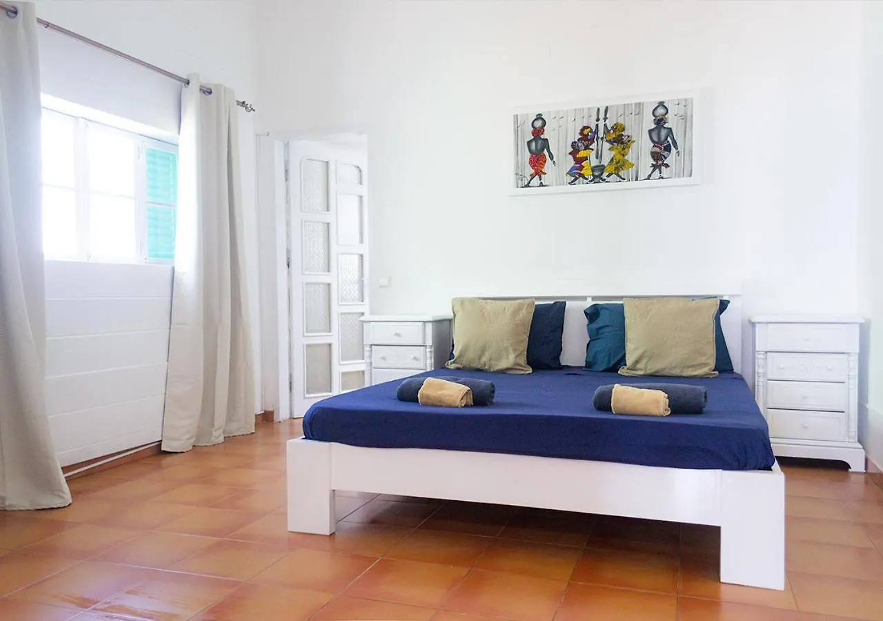 Vista Mar - Seafront Holiday Apartments Santa Maria