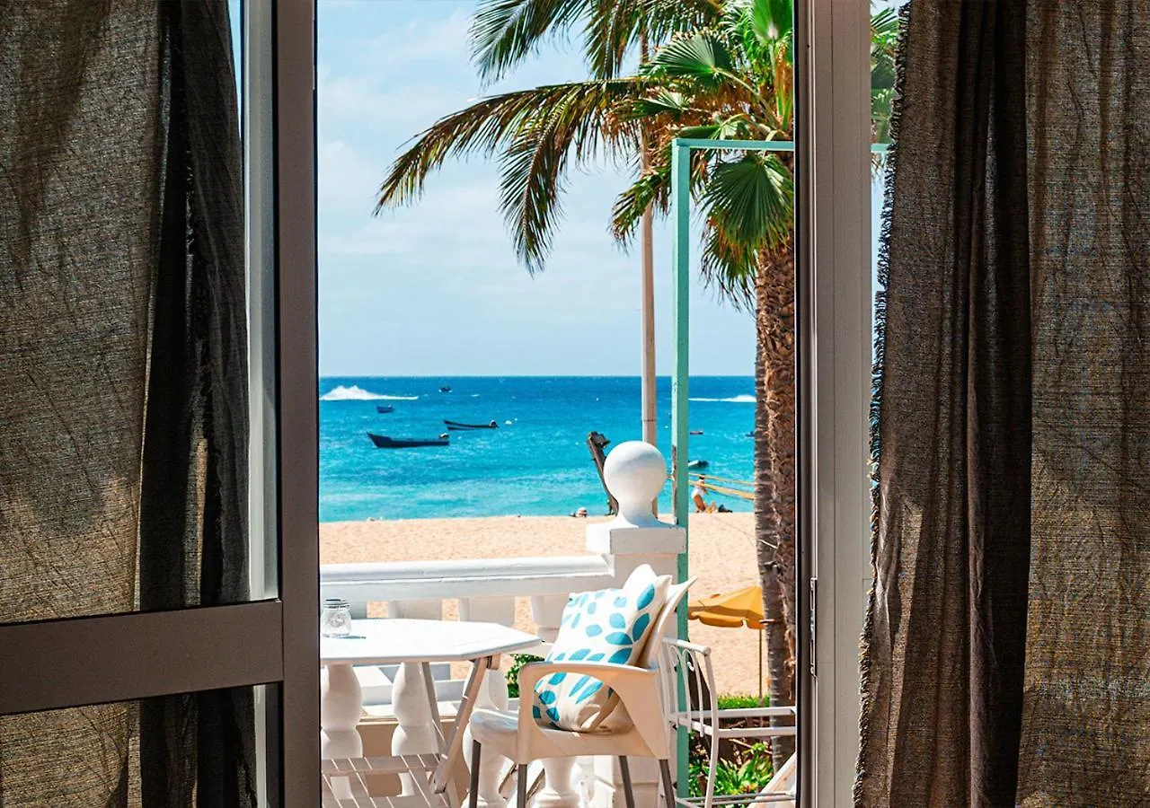 Vista Mar - Seafront Holiday Apartments Santa Maria
