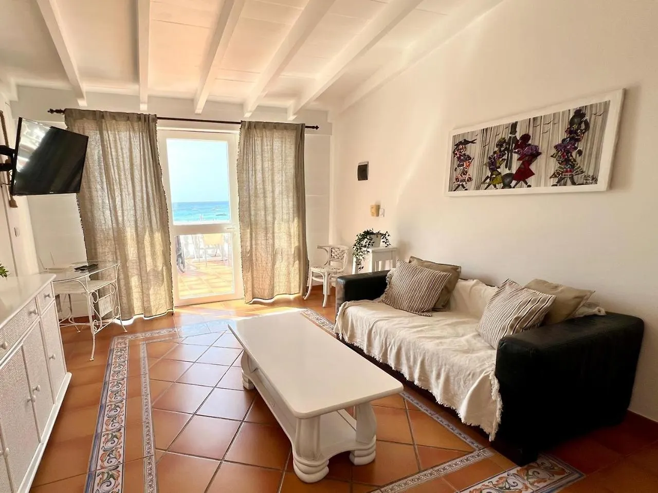 Vista Mar - Seafront Holiday Apartments Santa Maria